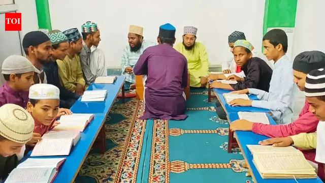 Vande Mataram now compulsory in all West Bengal madrassas