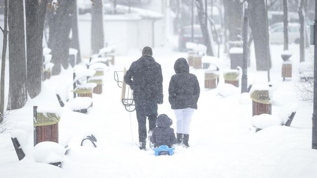 Ne așteaptă -19 grade C în capitală