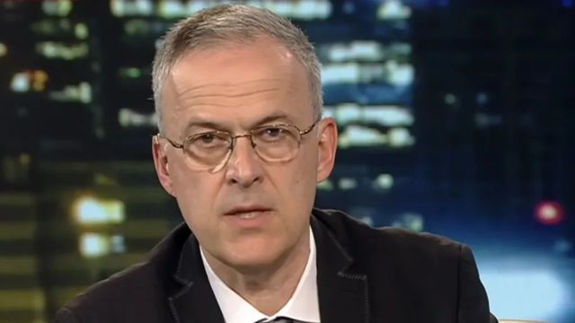 Răzvan Dumitrescu și-a anunțat în direct plecarea - Money.ro