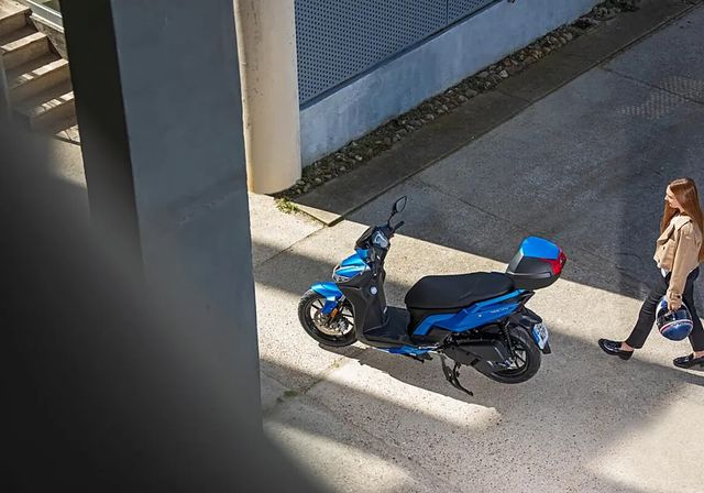 Kymco celebra 10 años de Genius, su innovador programa de servicios para el cliente