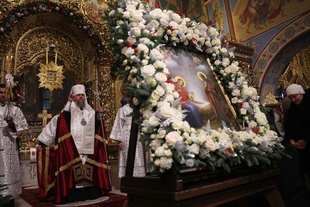 Ukraine snubs Russia to celebrate Christmas on December 25 for first time