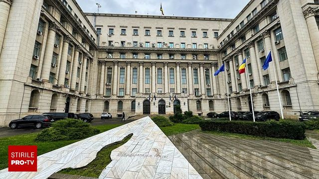 Val de ironii și critici pe pagina de Facebook a MAI, după ce versurile dintr-o poezie a lui Eminescu au fost citate greșit