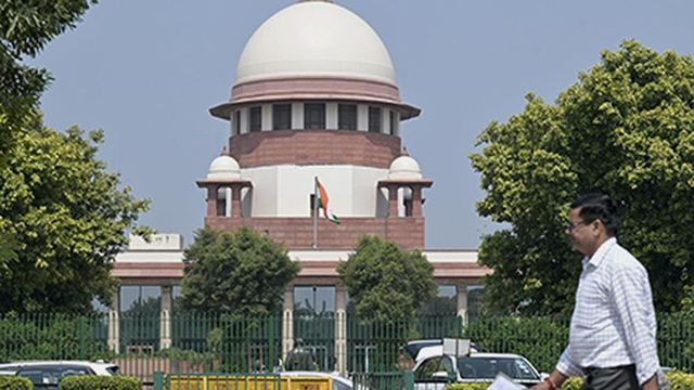 Criticism of government no ground for criminal case against scribe: SC