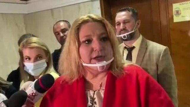 Diana Șoșoacă va contesta sancțiunea primită după scandalul