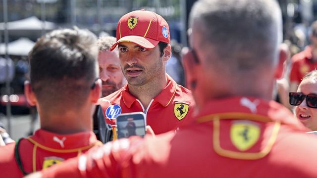 Carlos Sainz volt a leggyorsabb a Magyar Nagydíj első szabadedzésén