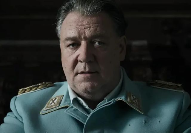 Juliette Binoche y Russell Crowe completan la sección oficial de San Sebastián