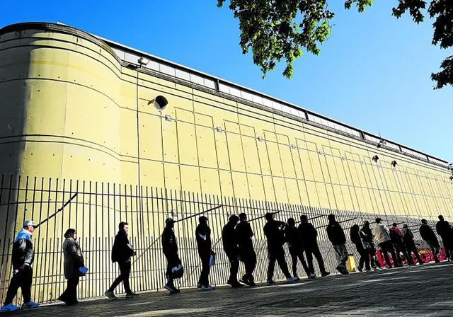 El Tribunal Supremo rechaza llevar la regularización de migrantes ante la justicia europea