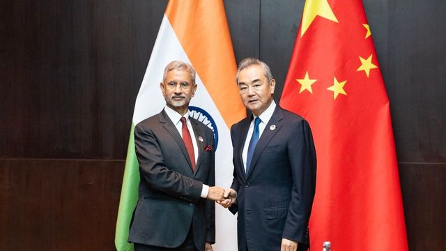 India and China Agree to Work Urgently to Achieve the Withdrawal of Troops on Their Disputed Border