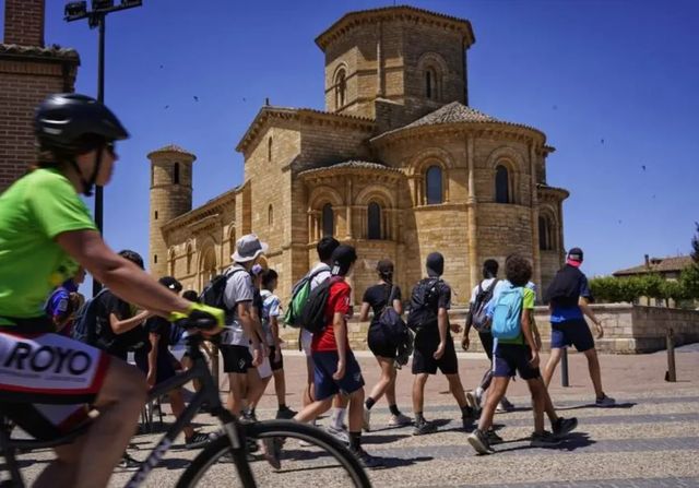 El Gobierno aprueba este martes el verano joven con descuentos de hasta el 90%