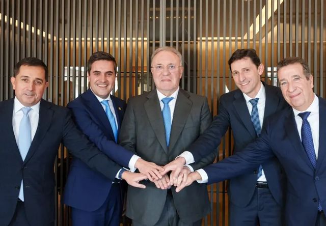 El consorcio vasco cierra la compra de Talgo