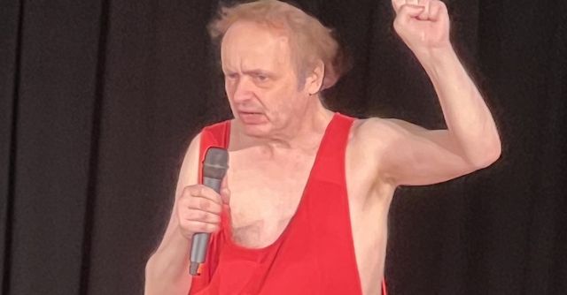 Mentők szállították kórházba Galla Miklóst