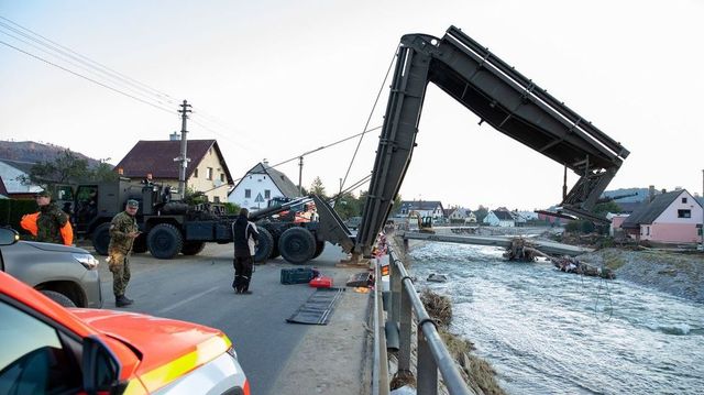 Čína trestá evropské zbrojovky. Mezi nimi i české firmy Excalibur a Omnipol