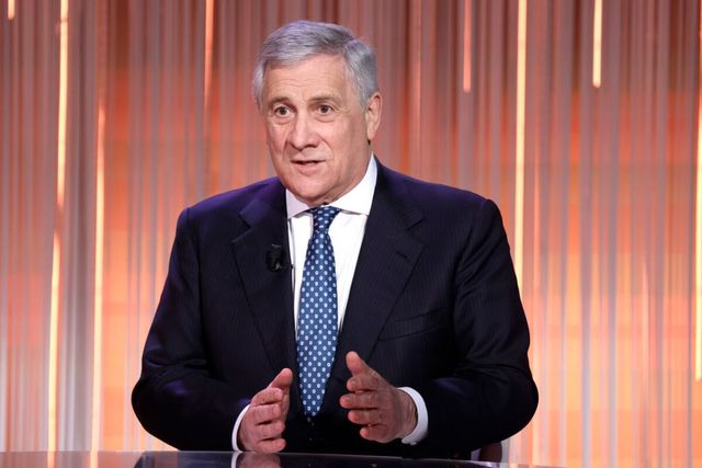 Tajani, da referendum contraccolpi, ma nessuno pensa a elezioni anticipate