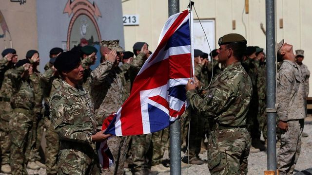 Trump deride il ruolo degli alleati in Afghanistan, e Starmer non ci sta