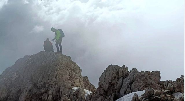 Precipita da sentiero sul Gran Sasso, muore escursionista