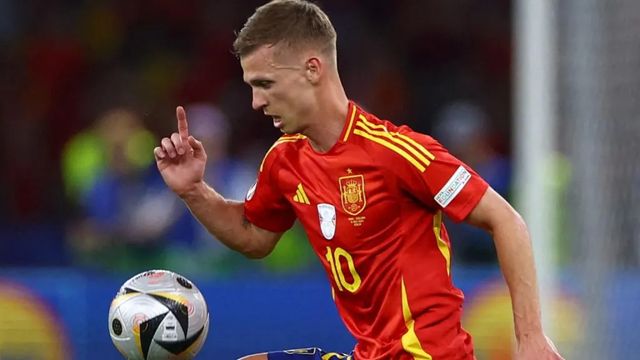 El Barça hace oficial el fichaje de Dani Olmo