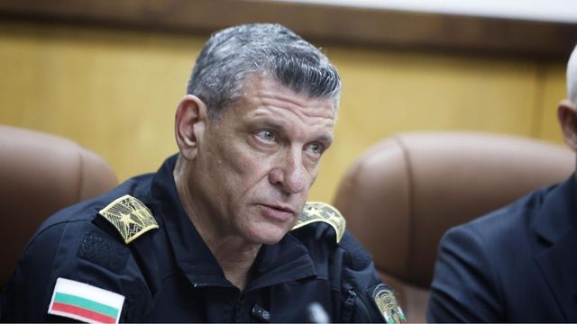 Емил Дечев се надява Георги Кандев да остане главен секретар на МВР