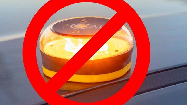 La DGT la lía: retira cuatro modelos de balizas V-16 a días de ser obligatorias
