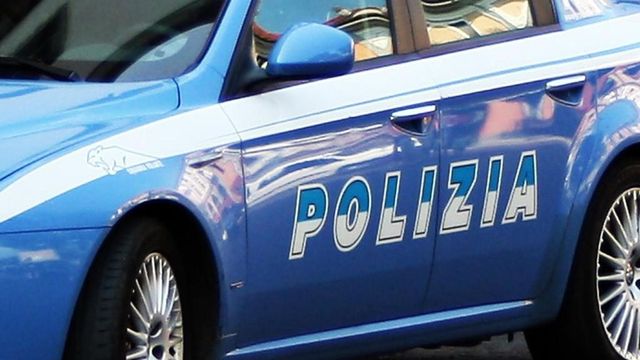 Uccide il marito con un cacciavite, arrestata 30enne nel Siracusano