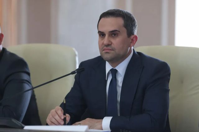 „Ghinion!” Fostul ministru al Transporturilor explică majorarea prețului la biletele de metrou înainte de demisie