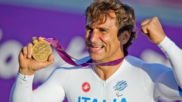 Muere a los 59 años el expiloto de F1 y campeón paralímpico Alex Zanardi