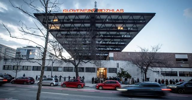 Slovenská televize odmítla odvysílat udílení hudebních cen! Zpěváci příliš šili do vlády