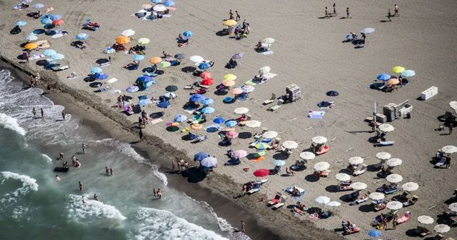 Ponte di Ferragosto, attese 14,8 milioni di presenze nelle strutture ricettive