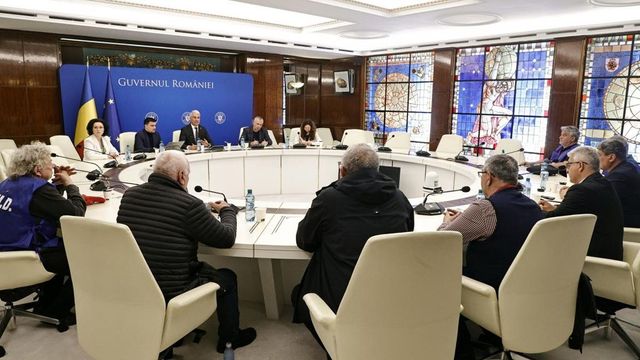 Discuții ale ministrului interimar al Muncii, Dragoș Pîslaru, cu reprezentanții sindicatelor