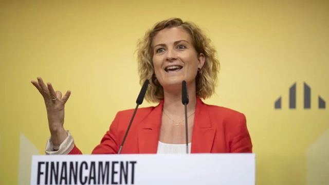 El independentismo civil llama a la unidad, mientras ERC no descarta un acuerdo inminente con el PSC