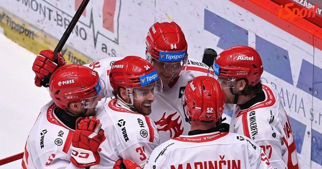 ONLINE: Třinec - Karlovy Vary 4:0. Dominance domácích, Daňo se trefil podruhé