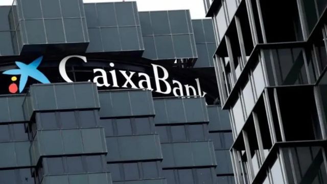 CaixaBank cambia la fecha de pago de pensiones: cuándo se cobran en el mes de abril
