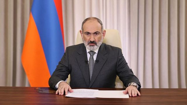 Aterizare de urgență pentru elicopterul care îl transporta pe premierul armean Nikol Pașinian