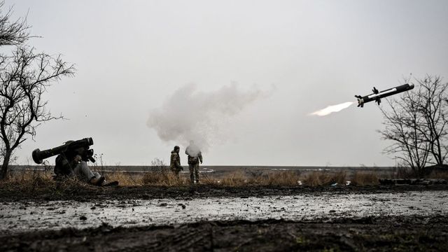Súlyos támadás érte Oroszországot, ballisztikus rakétákat lőttek ki Kijevre - Percről percre az ukrán frontról pénteken