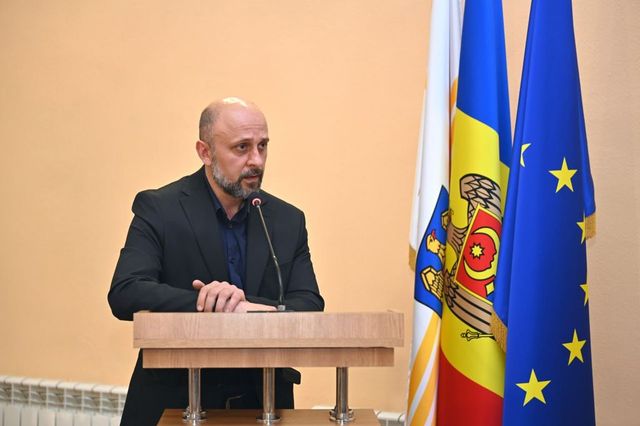 Reacția lui Andrei Pavaloi la solicitarea PAS de depolitizare a conducerii Direcției educație din Chișinău