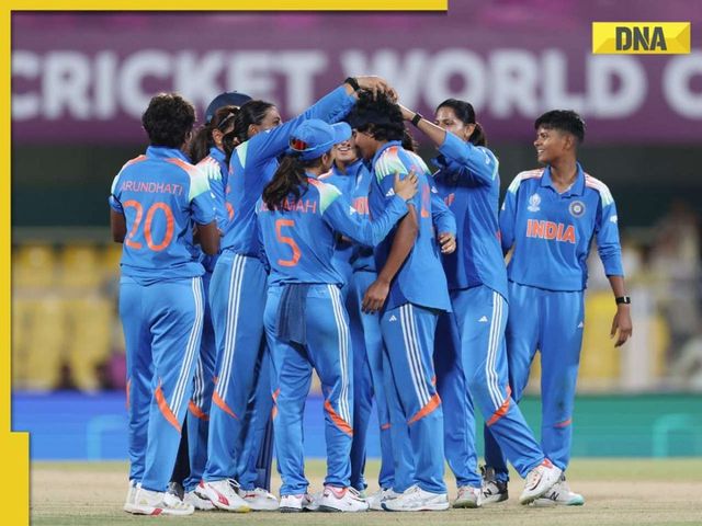 Snake grabs spotlight at India women's training before Pakistan game