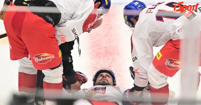 ONLINE: Česko - Finsko. První zápas v Budějovicích i s Hronkem, chytá Kořenář