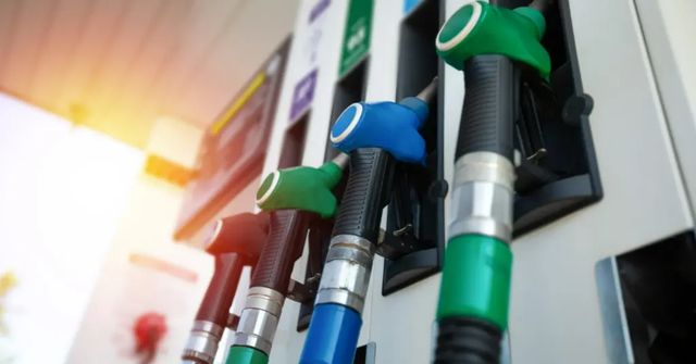 Ministerstvo zveřejnilo maximální ceny pohonných hmot na víkend