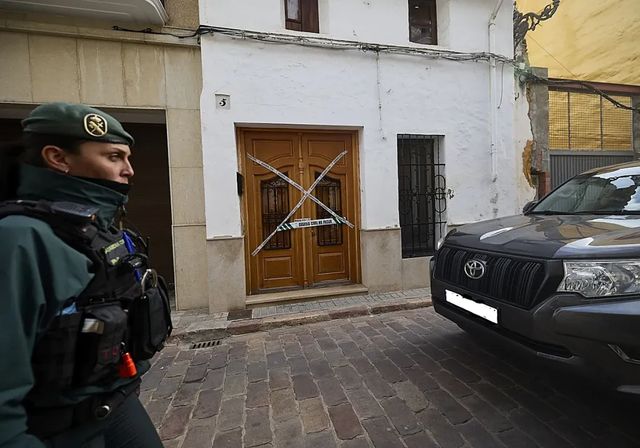 La autopsia confirma que un adulto asesinó al menor de Sueca de múltiples cuchilladas