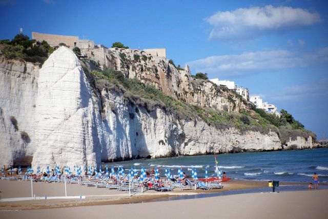 Bandiere Blu 2023, l’elenco delle spiagge più belle d’Italia: 17 new entry, un Comune non confermato