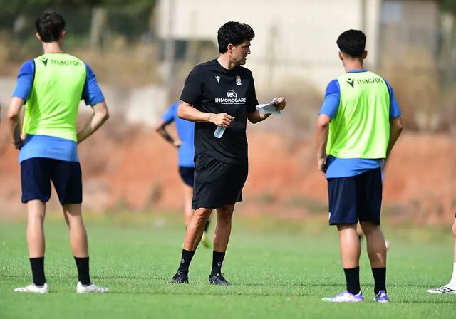 Iñigo Vélez: «Quería continuar en el Cartagena, pero a final de liga yo no era la prioridad»