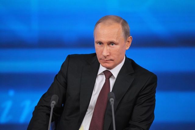 Vladimir Putin le promite rușilor o săptămână de concediu plătit pentru a limita răspândirea coronavirusului
