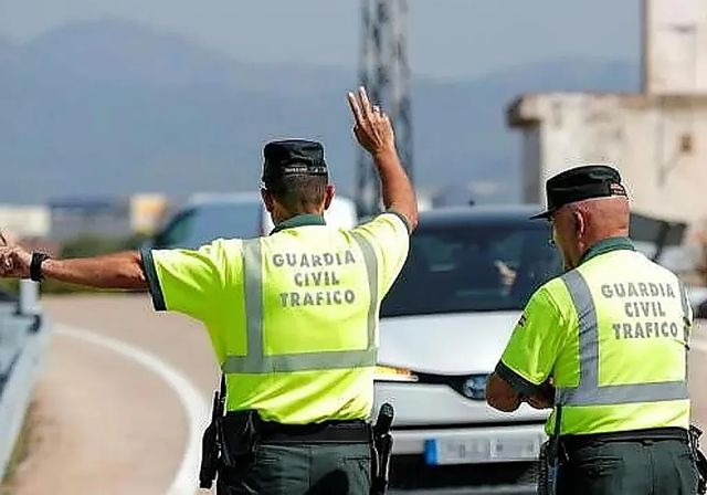 Encuentran a la pareja del video viral en el que aparecían manteniendo relaciones sexuales mientras circulaban en coche por Málaga