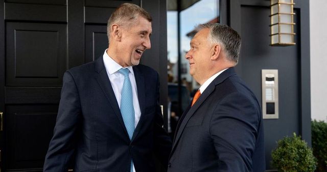 Orbán označil Babiše za fantastického člověka a Čechy za nejracionálnější národ