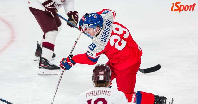 Hokej ONLINE: Česko - Lotyšsko. Sledujte mistrovství světa juniorů živě