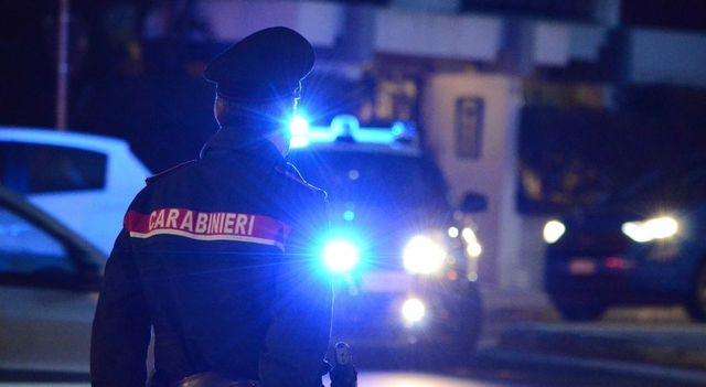 Donna uccisa a coltellate nel Varesotto, fermato il marito 80enne