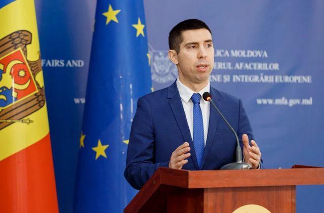 Mihai Popșoi: Diplomații noștri sînt ținuți cu orele la frontiera Federației Ruse