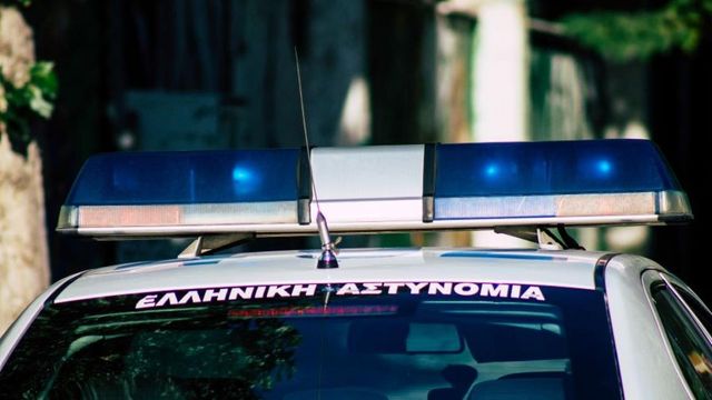 Български гражданин е задържан за трафик на мигранти в Гърция