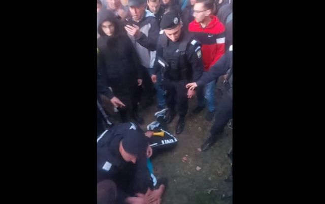 Incident la protestul de la Rădăuți. Jandarmii au folosit gaze lacrimogene