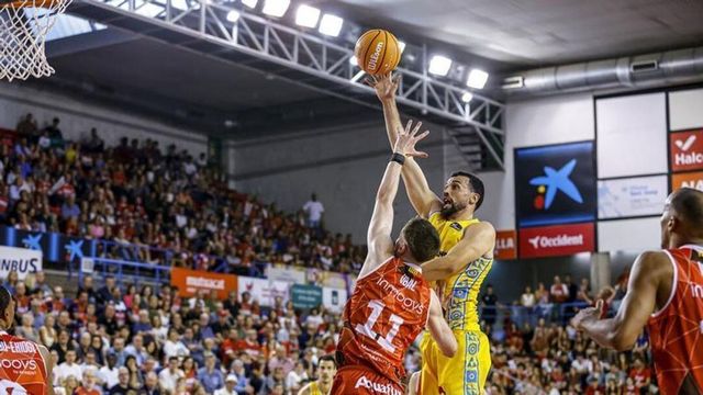 El CB Gran Canaria se juega ante el BAXI Manresa su salvación