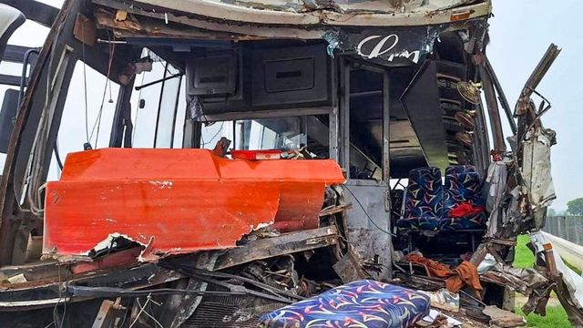 12 Killed After Bus-Van Collision On Agra-Aligarh National Highway